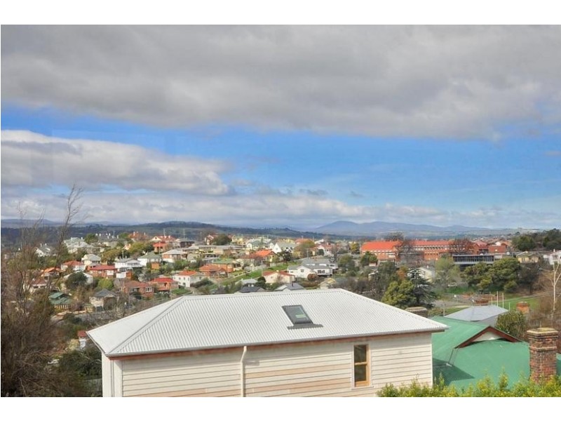 7 St Georges Square, East Launceston TAS 7250