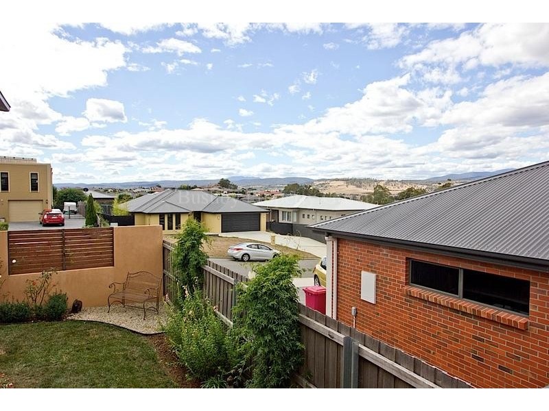 1/69 Richings Drive, Youngtown TAS 7249