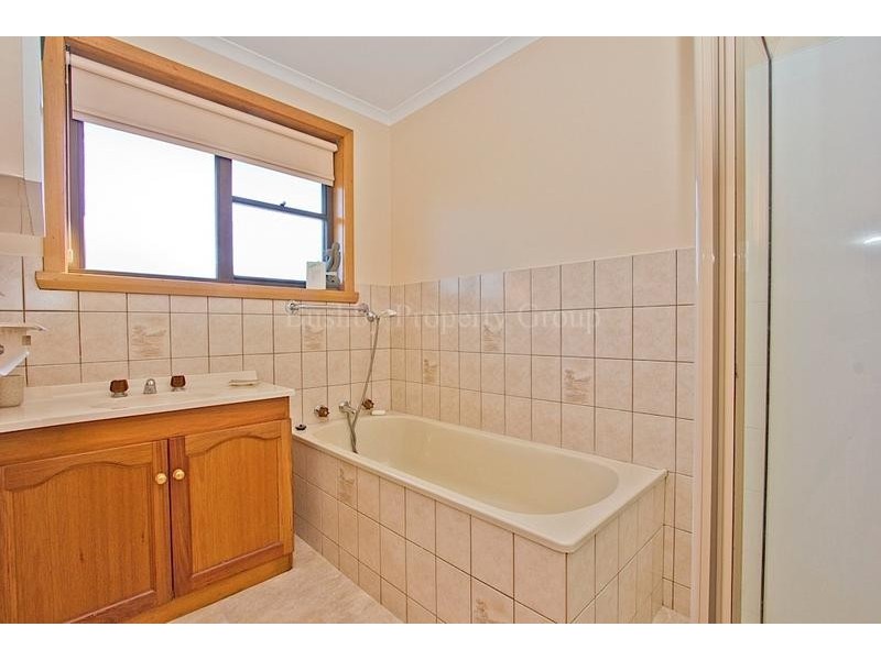 2/57 Sheridan Court, Summerhill TAS 7250