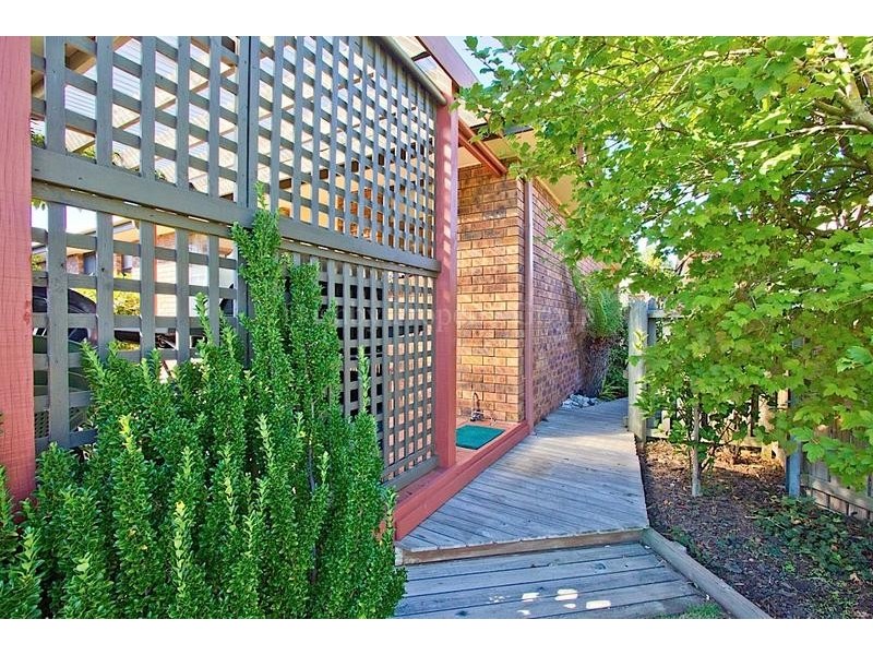 2/57 Sheridan Court, Summerhill TAS 7250