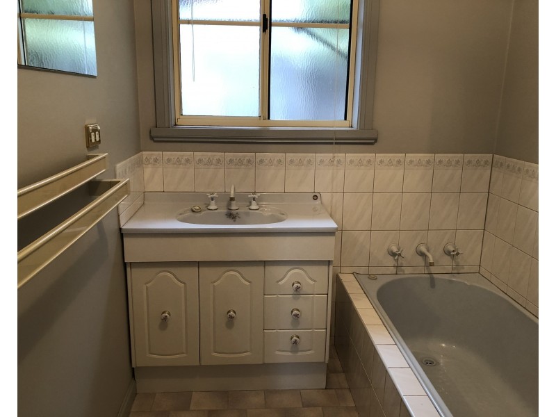 1/24 Delta Avenue, Youngtown TAS 7249