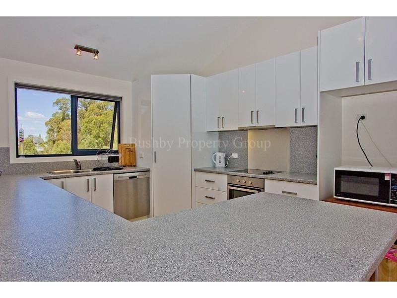 17 Grenadier Court, Trevallyn TAS 7250