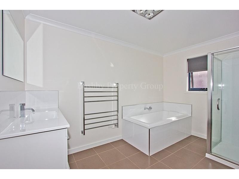 17 Grenadier Court, Trevallyn TAS 7250