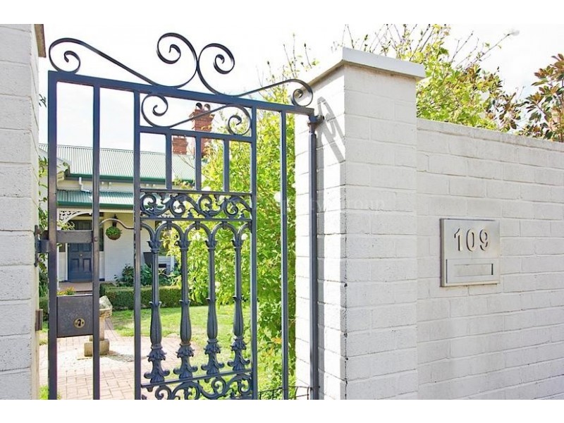 109 Elphin Road, Newstead TAS 7250