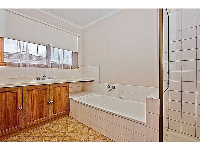 5 Diana Court, Riverside TAS 7250