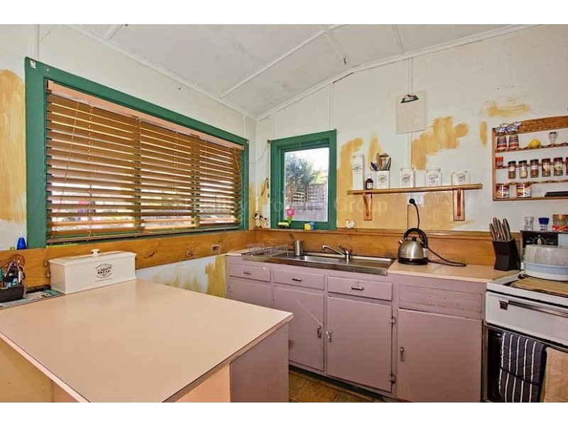 16 Henty Street, Invermay TAS 7248