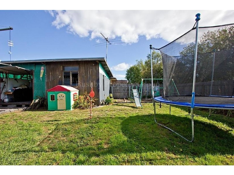 16 Henty Street, Invermay TAS 7248