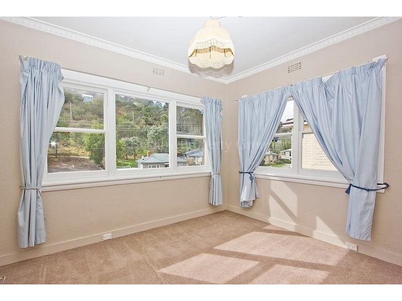 65 Basin Road, West Launceston TAS 7250