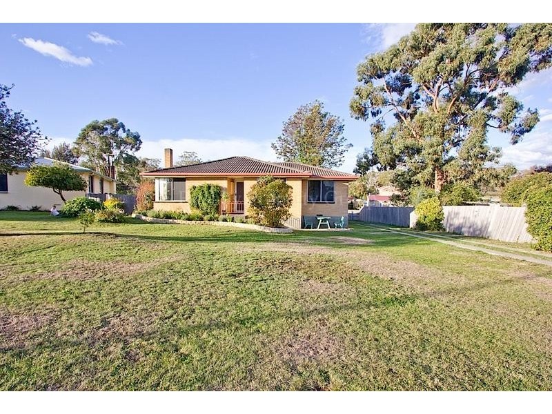 4 Hugo Place, Ravenswood TAS 7250