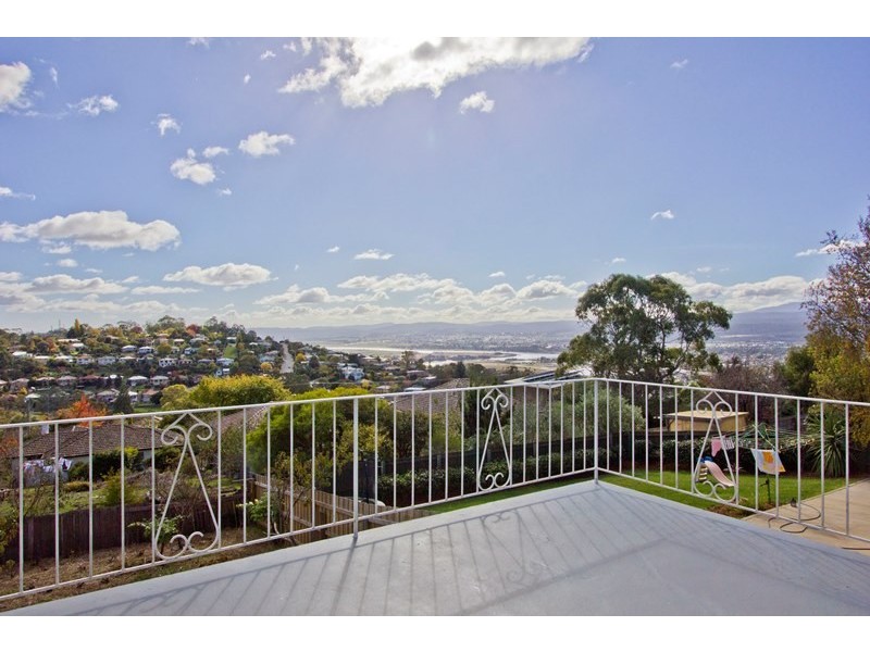 18 Coniston Place, Trevallyn TAS 7250