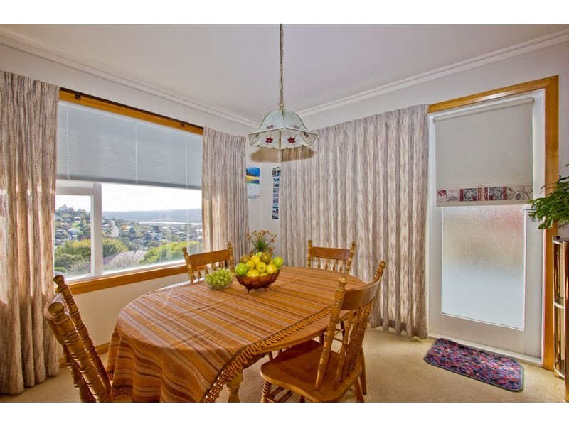 18 Coniston Place, Trevallyn TAS 7250