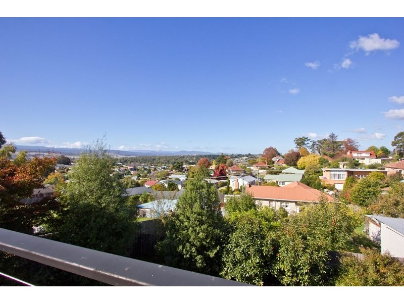 2/39 Normanstone Road, South Launceston TAS 7249