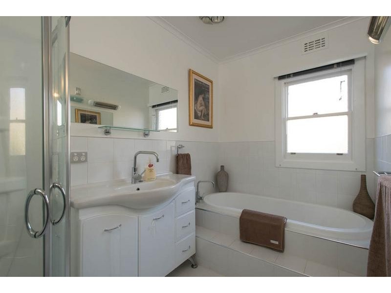 16 Wyett Street, West Launceston TAS 7250