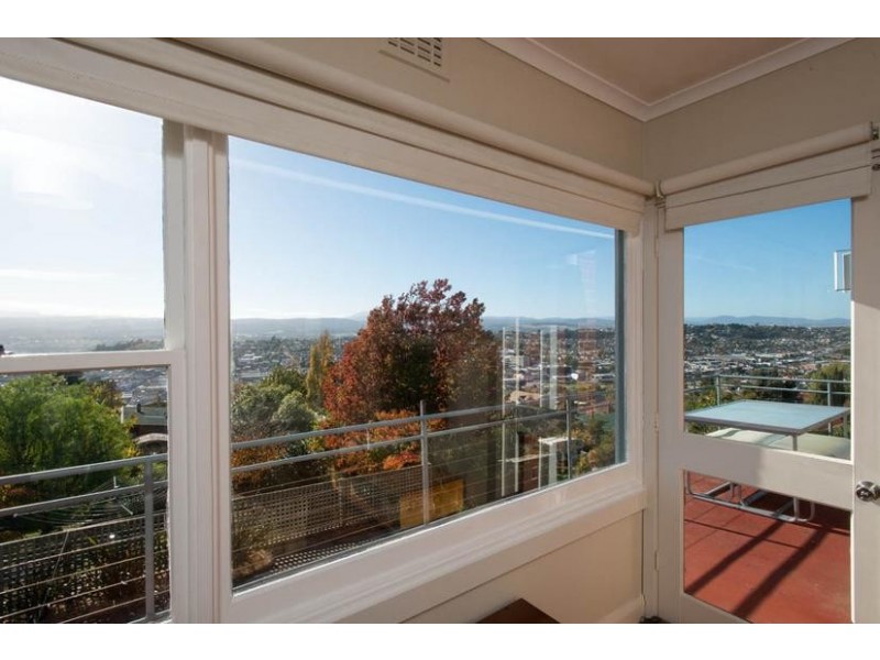 16 Wyett Street, West Launceston TAS 7250