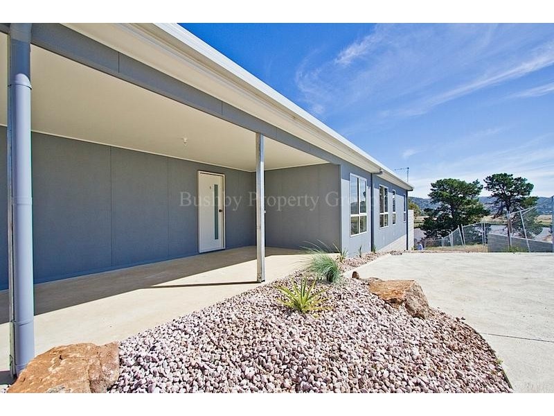 4/73 Foch Street, Mowbray TAS 7248