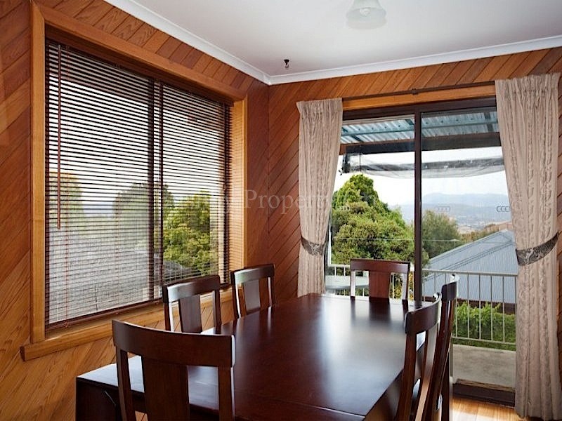 100 New World Avenue, Trevallyn TAS 7250
