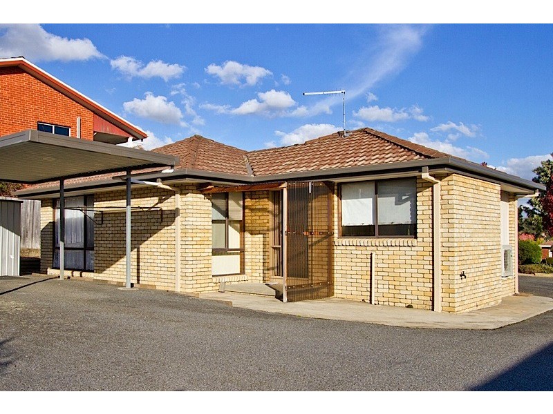 1/44 Country Club Avenue, Prospect TAS 7250
