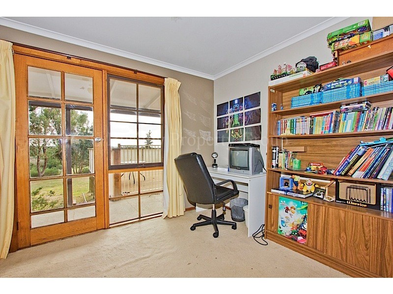 32 Five Acre Row South, Westbury TAS 7303