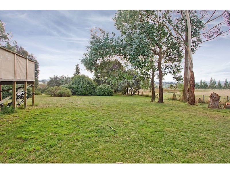 32 Five Acre Row South, Westbury TAS 7303