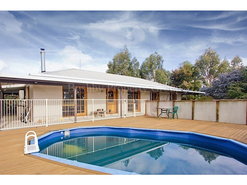 32 Five Acre Row South, Westbury TAS 7303