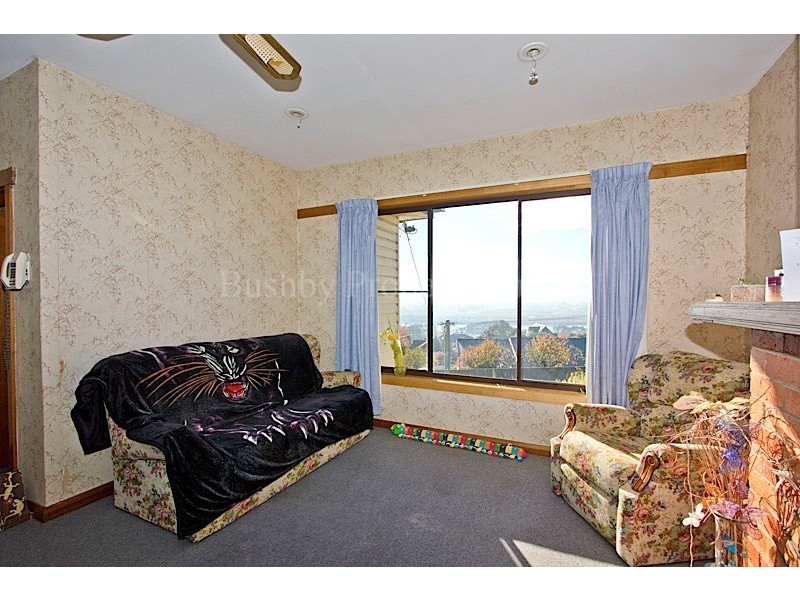 101 Forest Road, Trevallyn TAS 7250