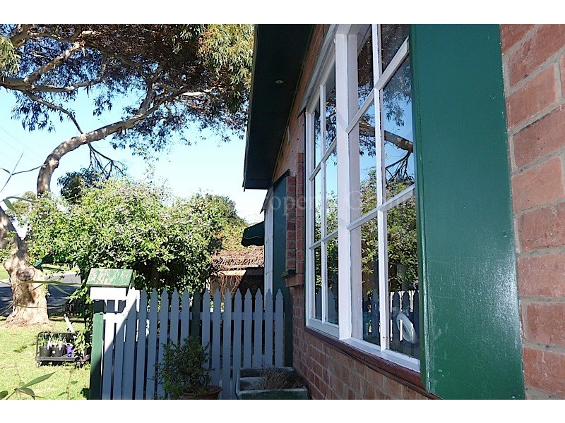 27 The Strand, George Town TAS 7253