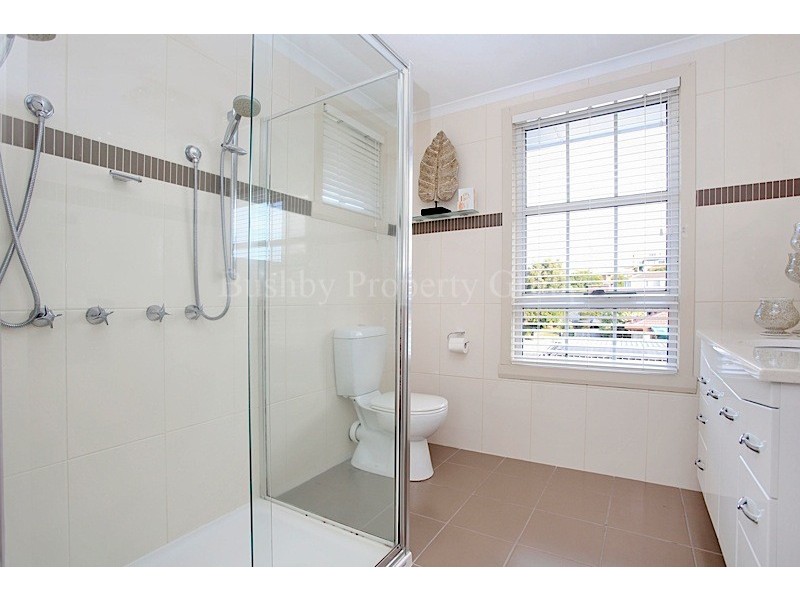 15 Chifley Street, Kings Meadows TAS 7249