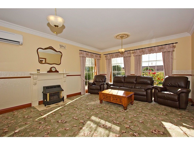 9 Hollis Court, Youngtown TAS 7249