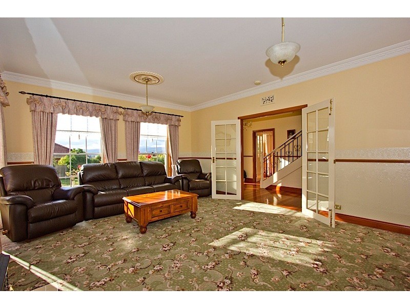 9 Hollis Court, Youngtown TAS 7249