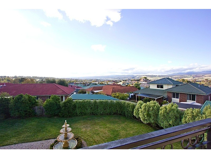9 Hollis Court, Youngtown TAS 7249