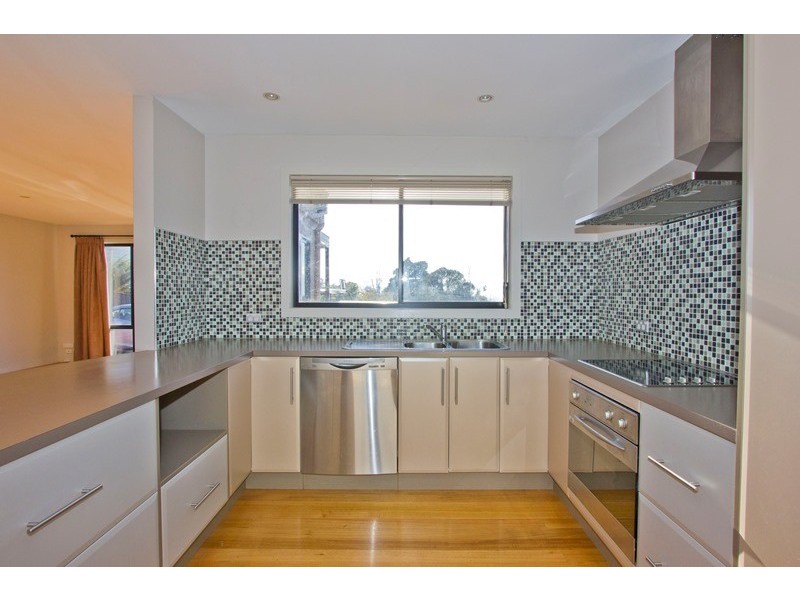 2/39 Normanstone Road, South Launceston TAS 7249