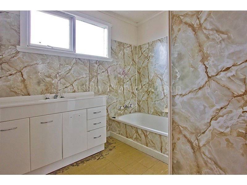 12 Albert Street, Youngtown TAS 7249