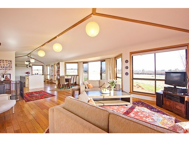 24 Allen Street, Westbury TAS 7303