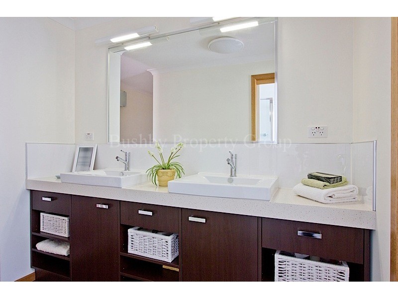 24 Allen Street, Westbury TAS 7303