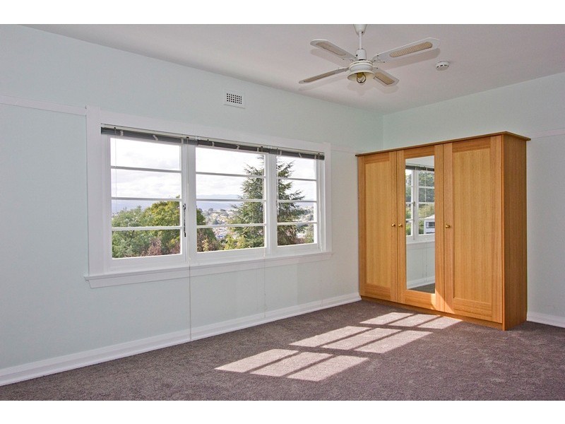 3 Neika Avenue, West Launceston TAS 7250