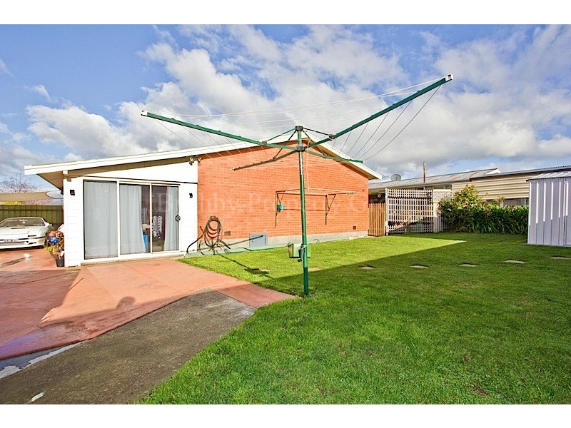 69 Paringa Avenue, Newnham TAS 7248