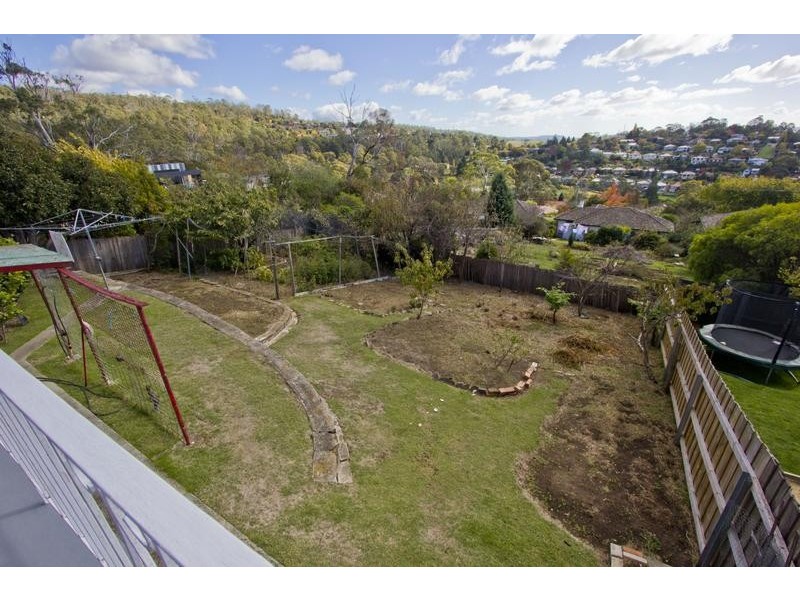 18 Coniston Place, Trevallyn TAS 7250