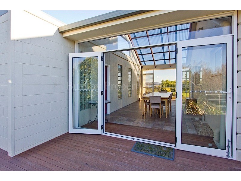 14 Lagoon Beach Road, Low Head TAS 7253