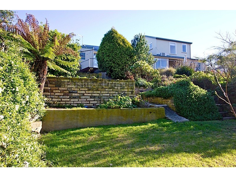 14 Lagoon Beach Road, Low Head TAS 7253