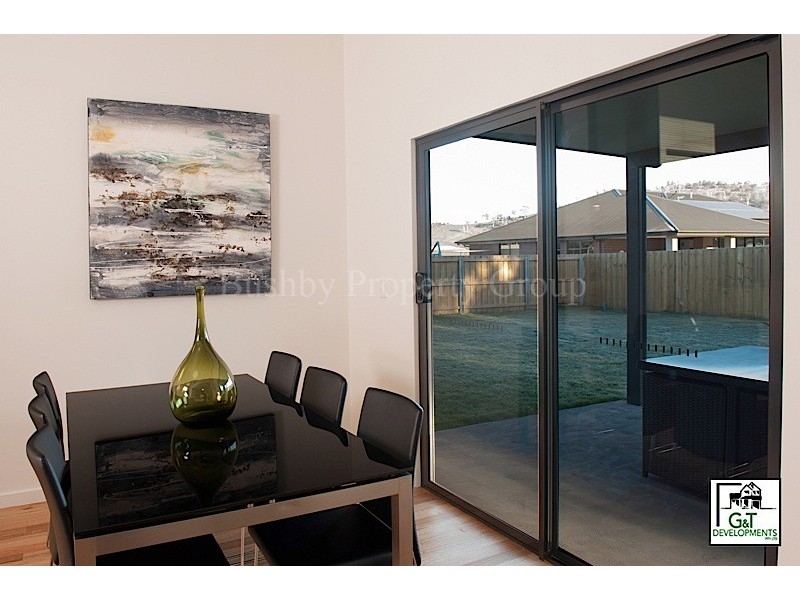 8 Cook Street, Hadspen TAS 7290