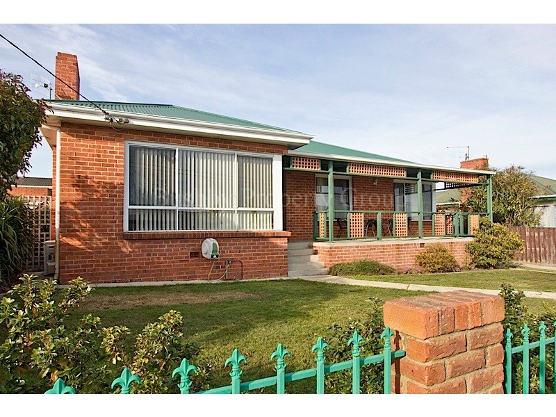 47 Cornwall Crescent, Newnham TAS 7248