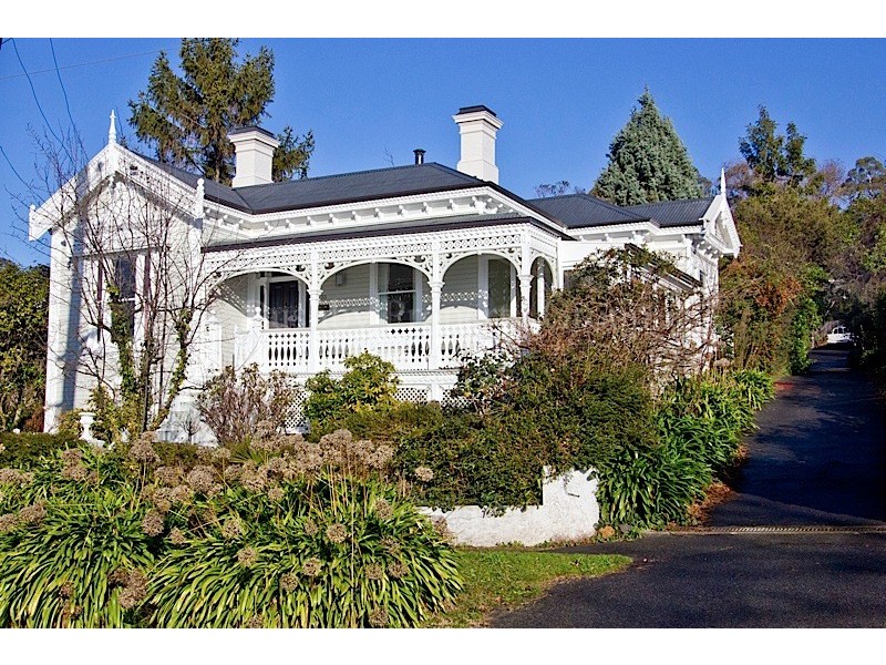 33 Bain Terrace, Trevallyn TAS 7250