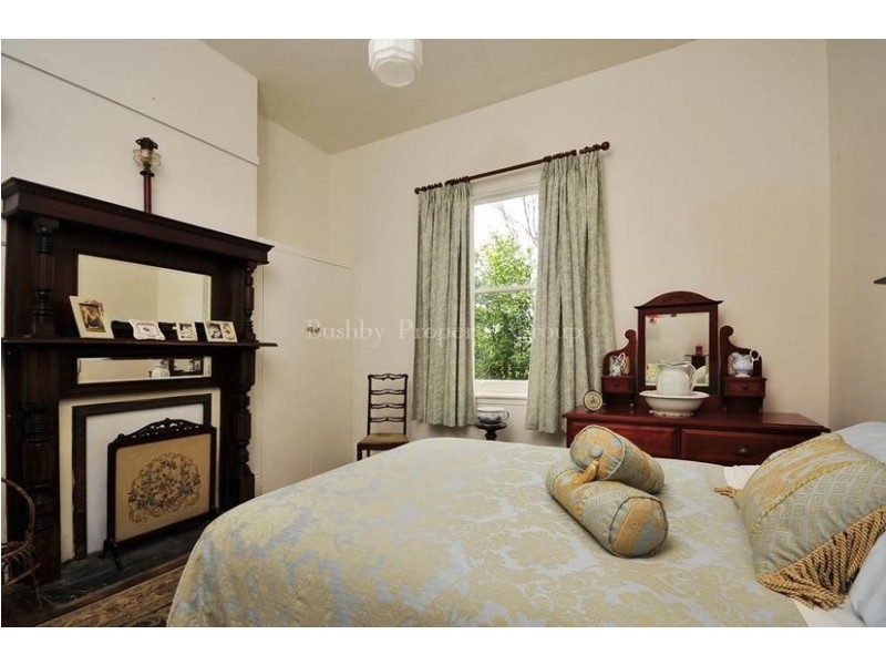 33 Bain Terrace, Trevallyn TAS 7250