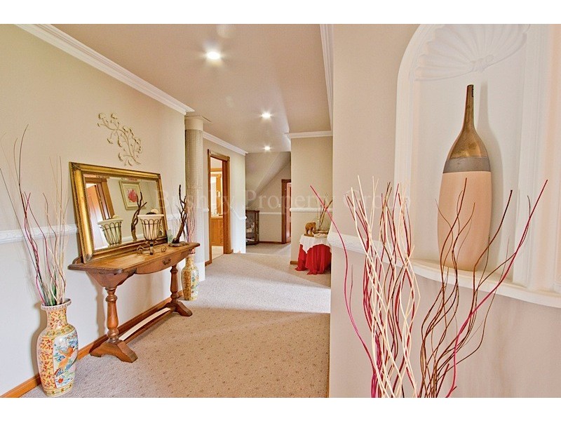 1 Panorama Road, Blackstone Heights TAS 7250