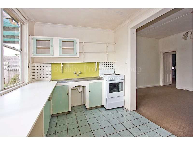 16 Russell Street, Invermay TAS 7248