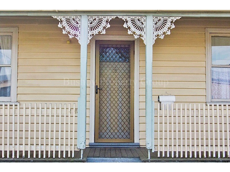 16 Russell Street, Invermay TAS 7248