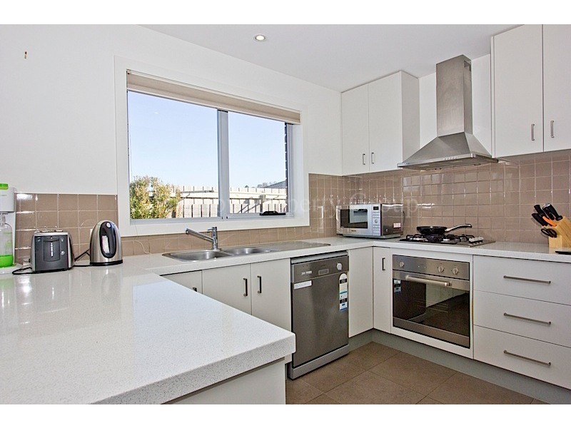 10/7 St James Close, Newstead TAS 7250