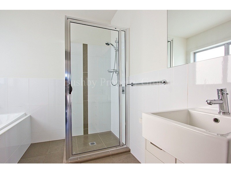 10/7 St James Close, Newstead TAS 7250