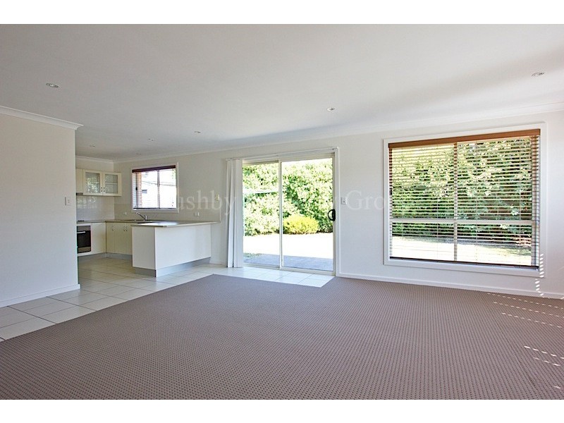 1/4 Bethune Place, Newnham TAS 7248