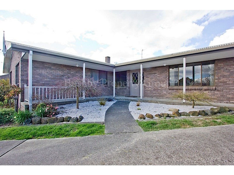 13 Belmont Court, Newnham TAS 7248